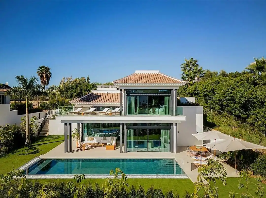 Villa con piscina in vendita a Milla de Oro