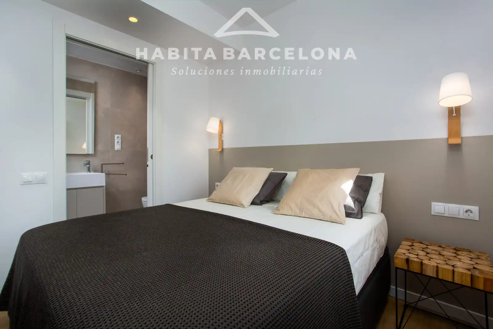 Habitación de Ático en venta en Barcelona con Aire acondicionado, Calefacción y Terraza