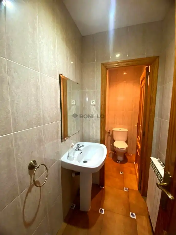 Bany de Edifici en venda en Albentosa