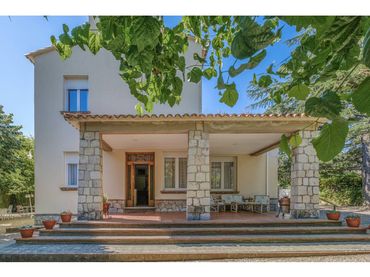 Haus mit Pool zum Verkauf in Matadepera
