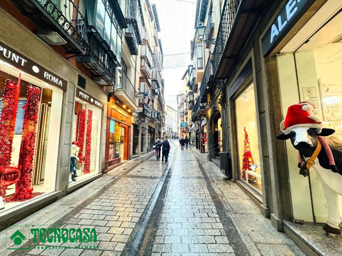 Vista exterior de Pis en venda en  Toledo Capital amb Aire condicionat i Balcó
