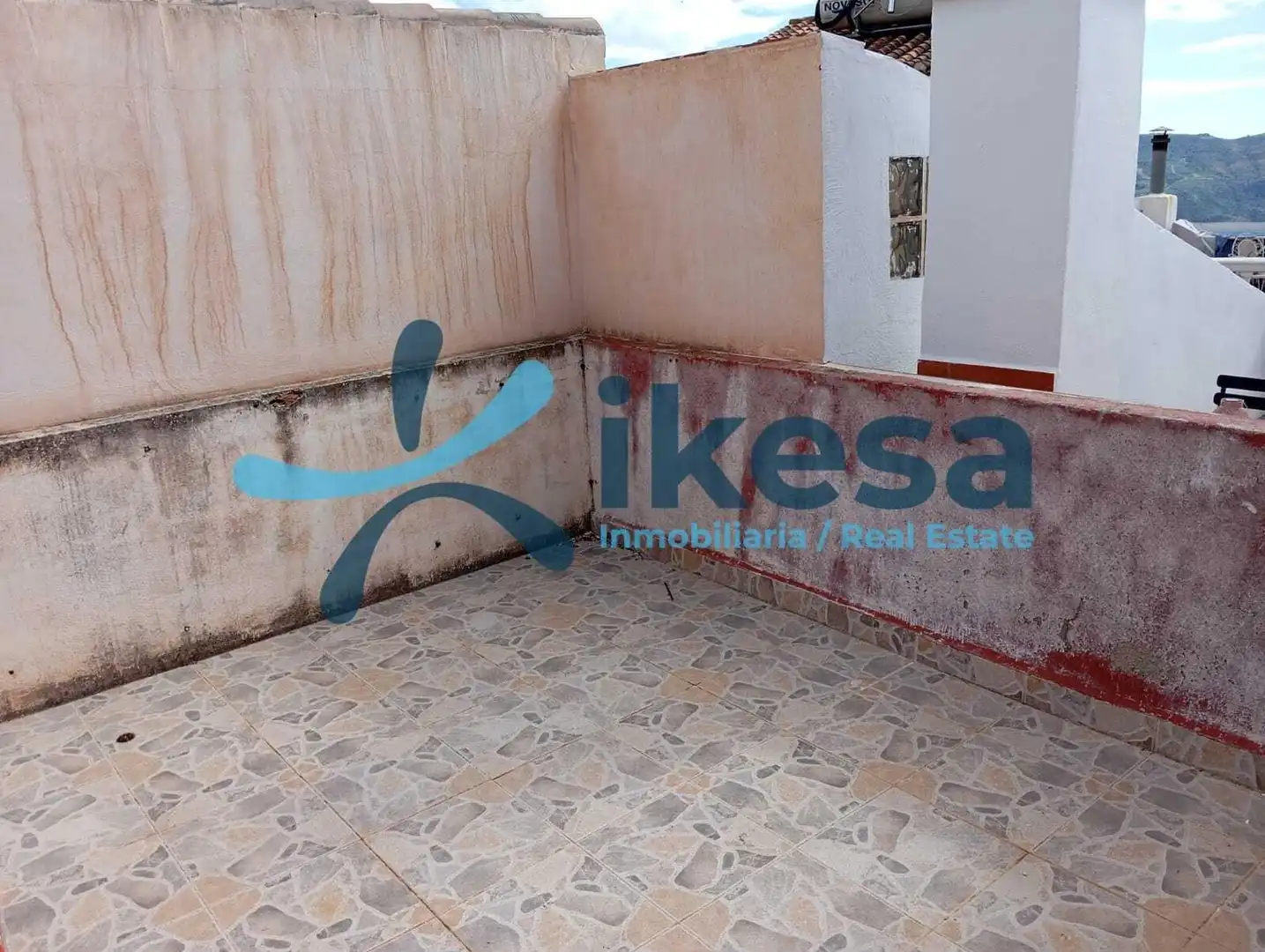 Casa adosada en venda a Lentegí