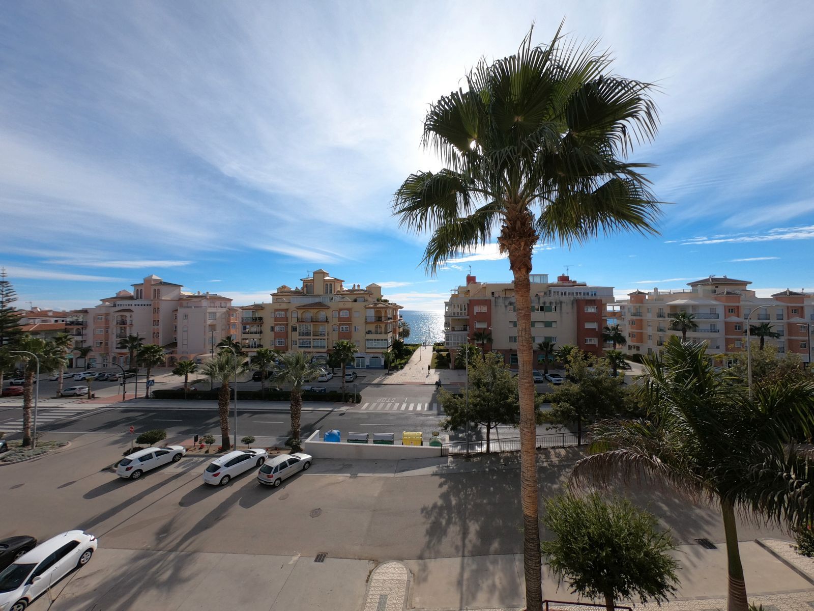 Vista exterior de Pis de lloguer en Torrox amb Terrassa, Moblat i Forn