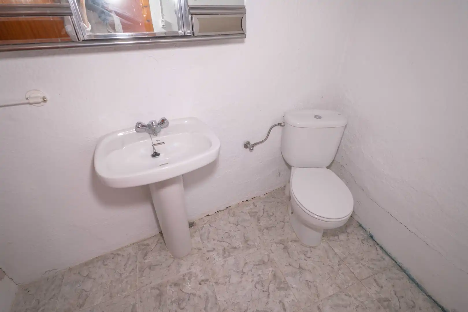 Bathroom of Attic for sale in Ugíjar  with Terrace, Furnished and Balcony