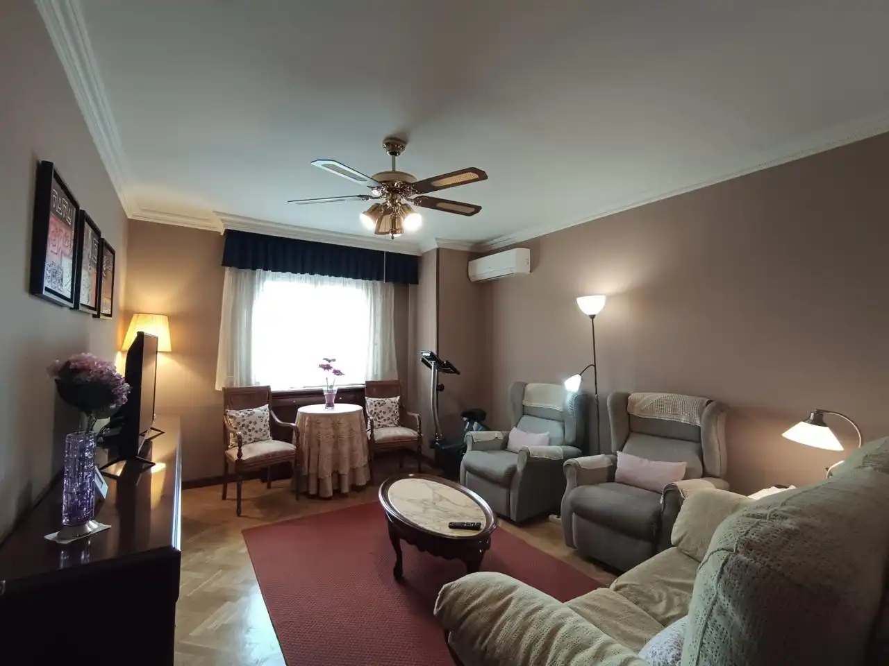 Sala de estar de Piso en venta en Madrid con Aire acondicionado, Calefacción y Jardín privado