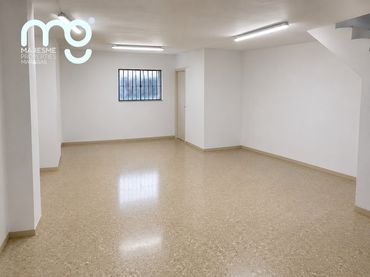 Local comercial en alquiler en Plaça de Josep Tarradellas