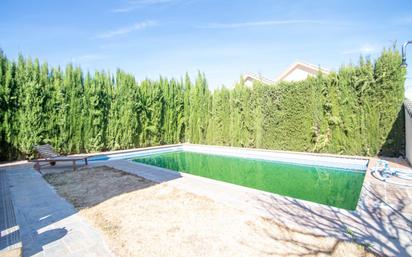 Piscina de Casa o xalet en venda en Dílar amb Aire condicionat, Calefacció i Jardí privat