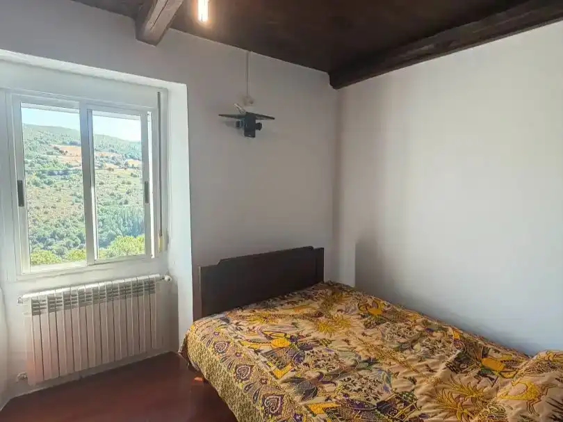 Dormitori de Finca rústica en venda en Navia de Suarna, Lugo