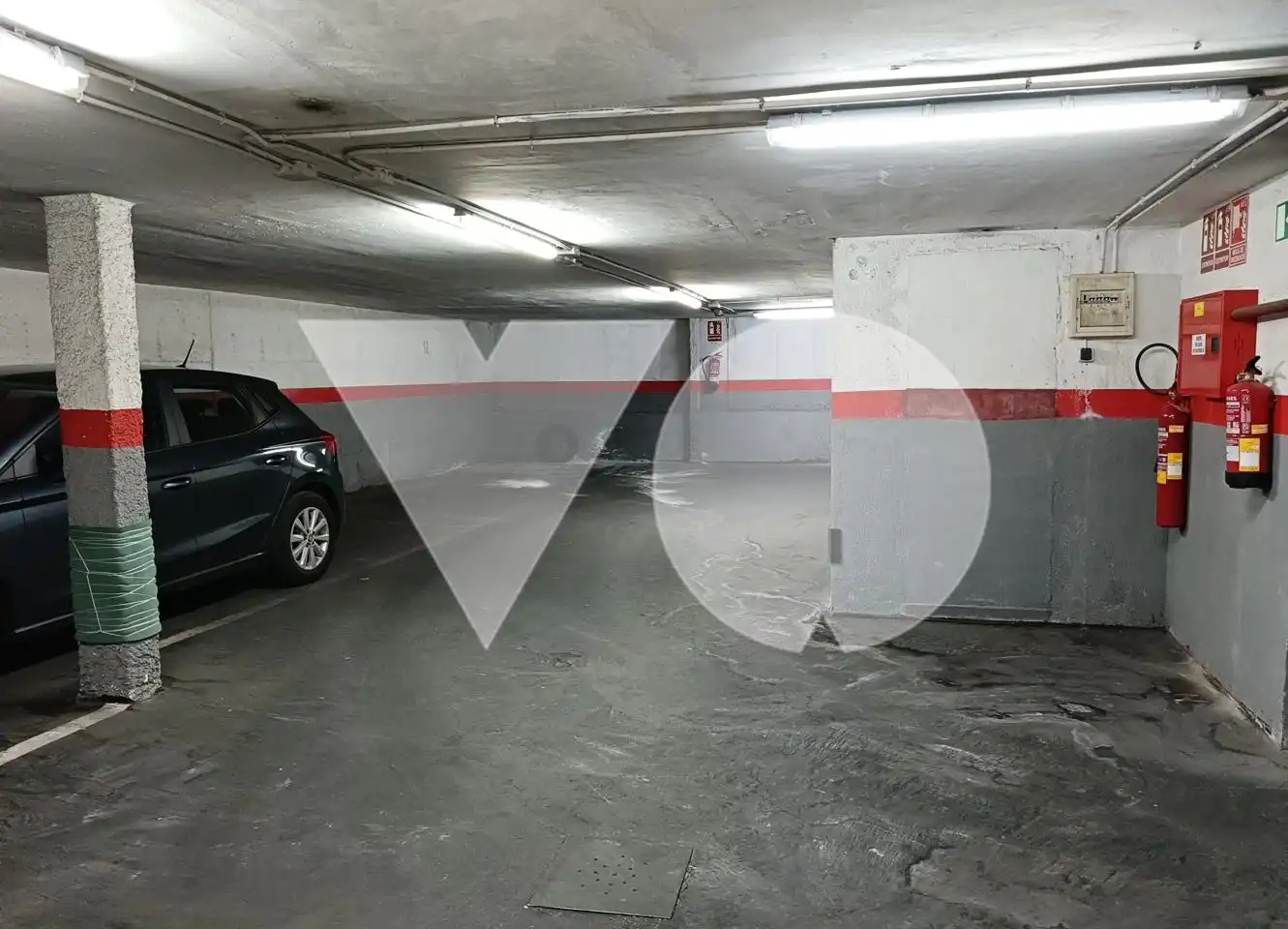 Parkplatz von Garage zum Verkauf in Madrid