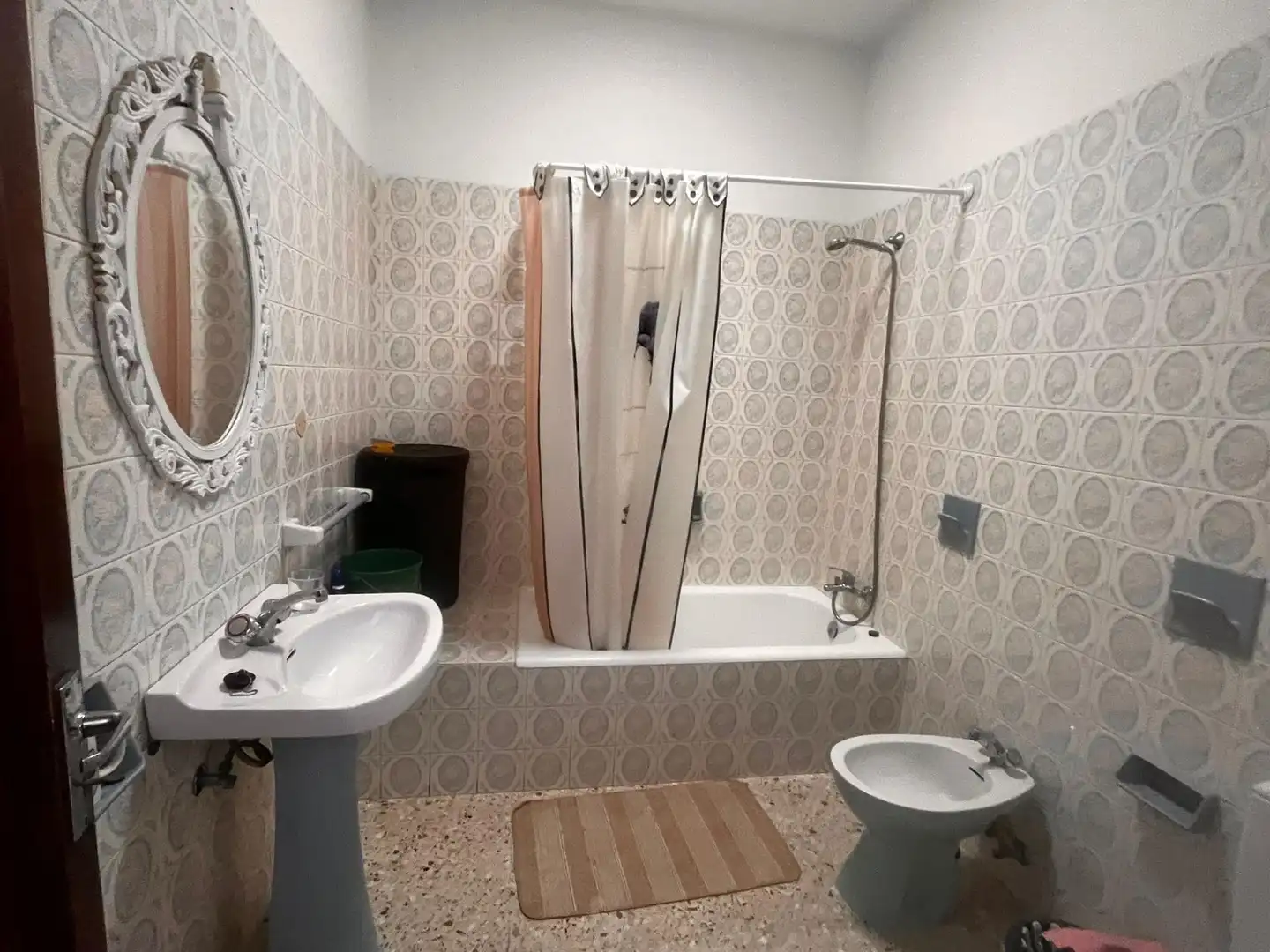 Bathroom of Houses for sale in Yaiza
