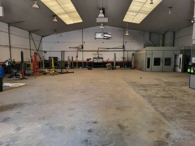 Nave industrial en Venta en Metge Ernesto Andreu Minguet en Sedaví