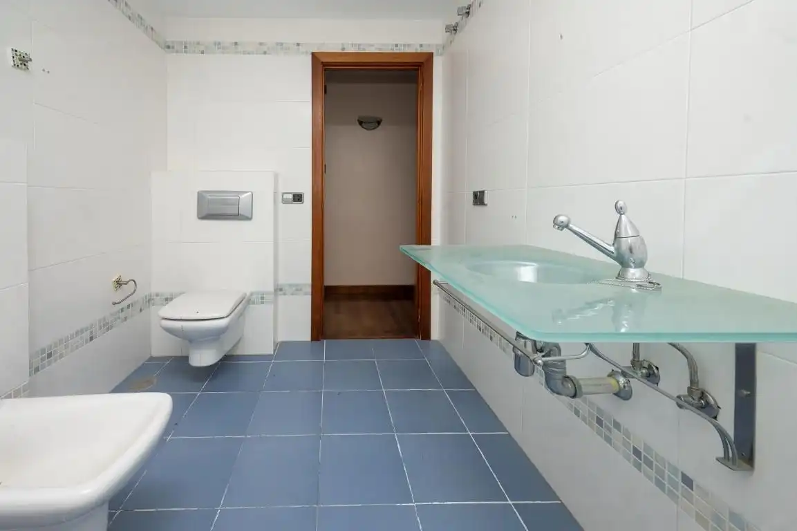 Bathroom of Houses for sale in Benalup-Casas Viejas  with Heating, Private garden and Terrace