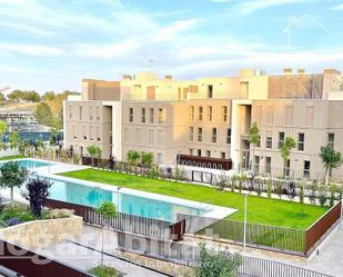 Vista exterior de Pis en venda en Godella amb Aire condicionat, Calefacció i Jardí privat