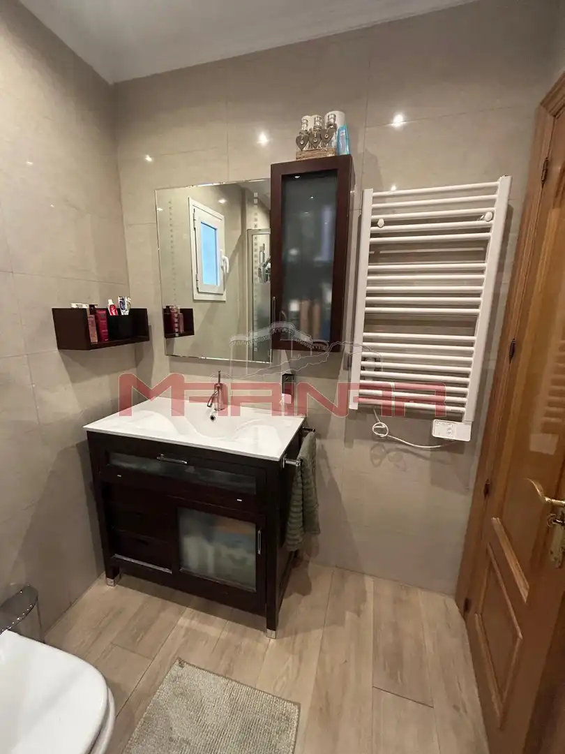 Baño de Piso en venta en Cabañas de la Sagra con Aire acondicionado, Calefacción y Terraza