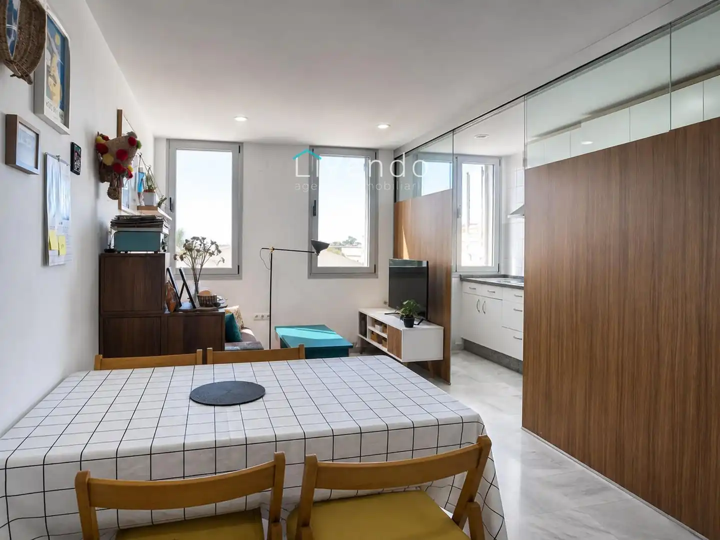 Sala d'estar de Pis en venda en Conil de la Frontera amb Moblat