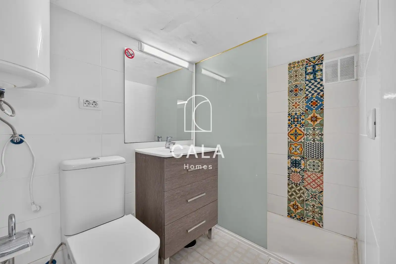 Bathroom of Detached homes for sale in Adeje  with Air Conditioner, Heating and Private garden