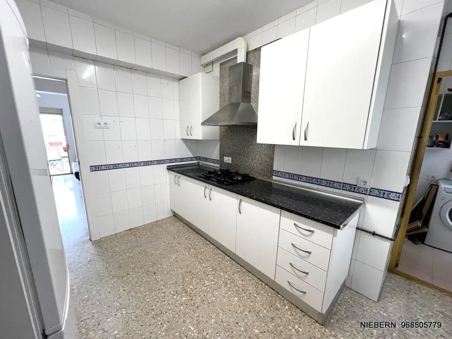 Flat for rent in Paseo Alfonso XIII, 46, Casco Antiguo