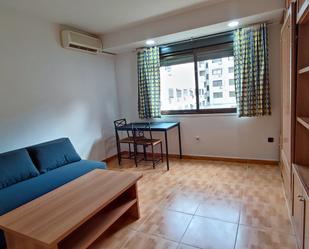 Bedroom of Study to rent in  Madrid Capital  with Air Conditioner, Furnished and Washing machine