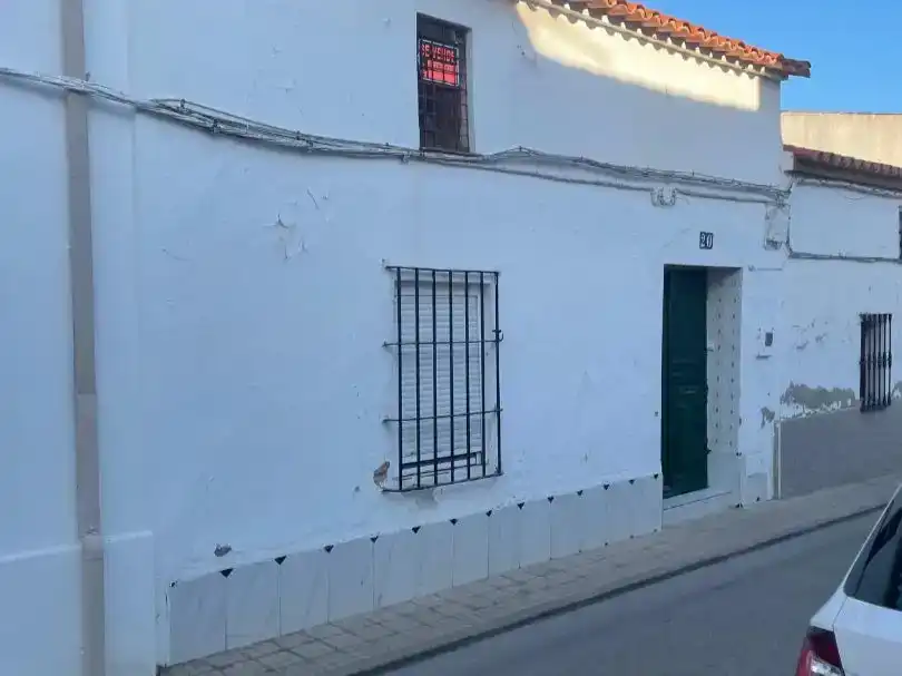 Vista exterior de Casa adosada en venta en Medina de las Torres, Badajoz