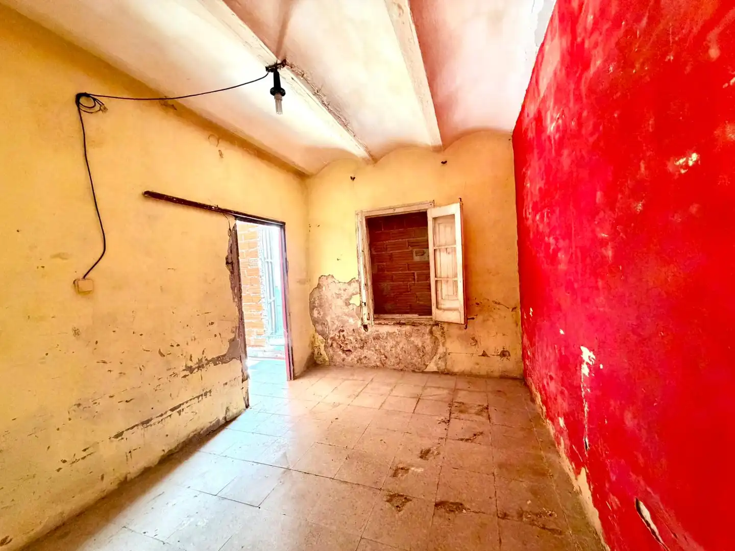 Ground floor for sale in Barcelona