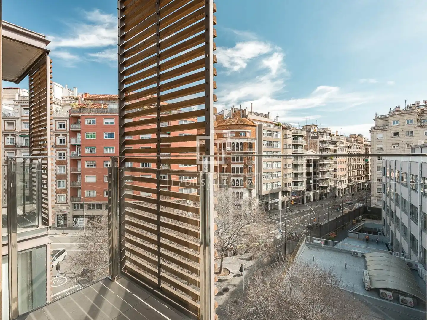 Außenansicht von Dachboden zum Verkauf in Barcelona mit Klimaanlage, Heizung und Schwimmbad