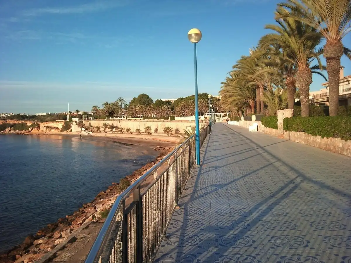 Detached house with pool for sale in Orihuela Costa, imagen 13