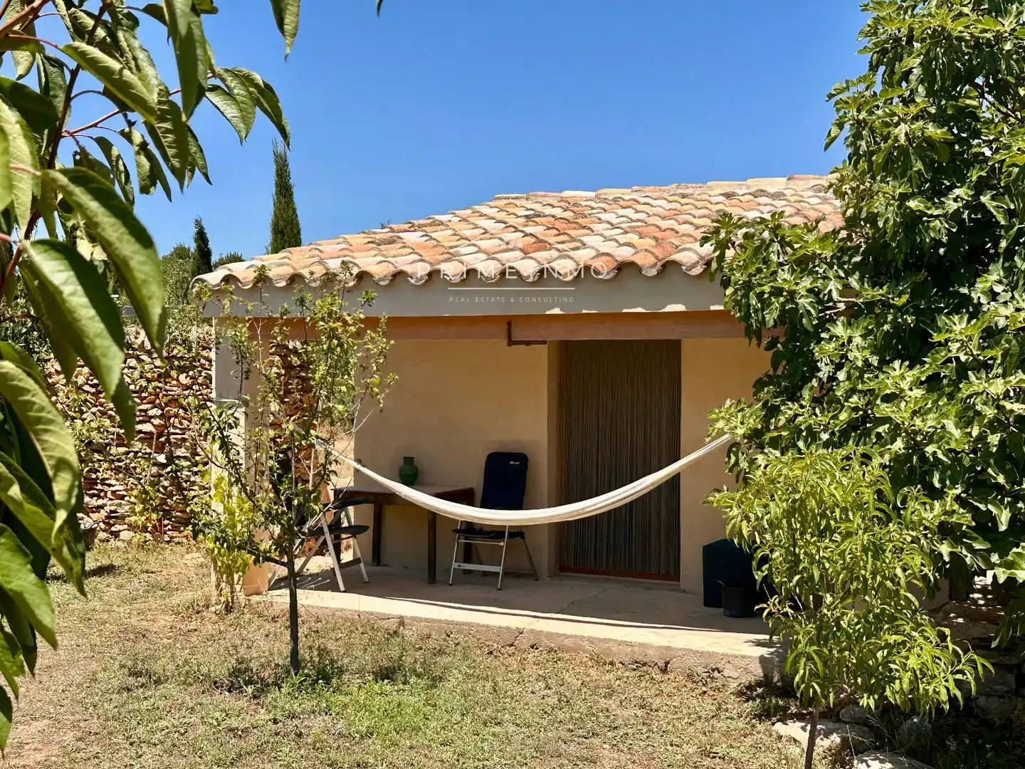 Jardí de Finca rústica en venda en El Perelló amb Terrassa, Traster i Piscina
