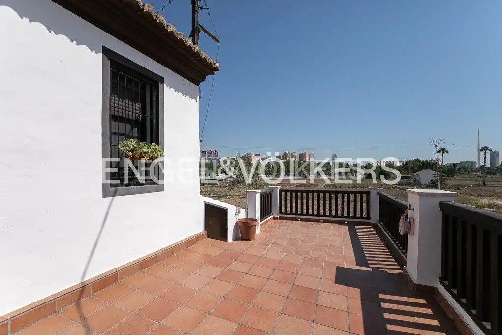 Terraza de Casa o chalet en venta en Valencia con Aire acondicionado, Calefacción y Jardín privado