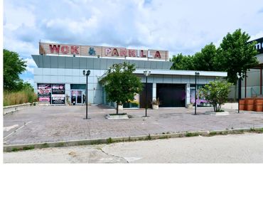 Local comercial en venda a Circulo Polar 9