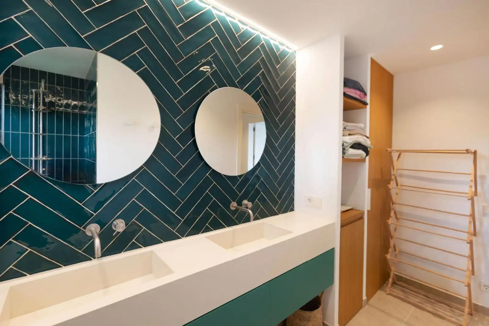 Badezimmer von Wohnungen zum Verkauf in Palafrugell mit Heizung, Terrasse und Möbliert