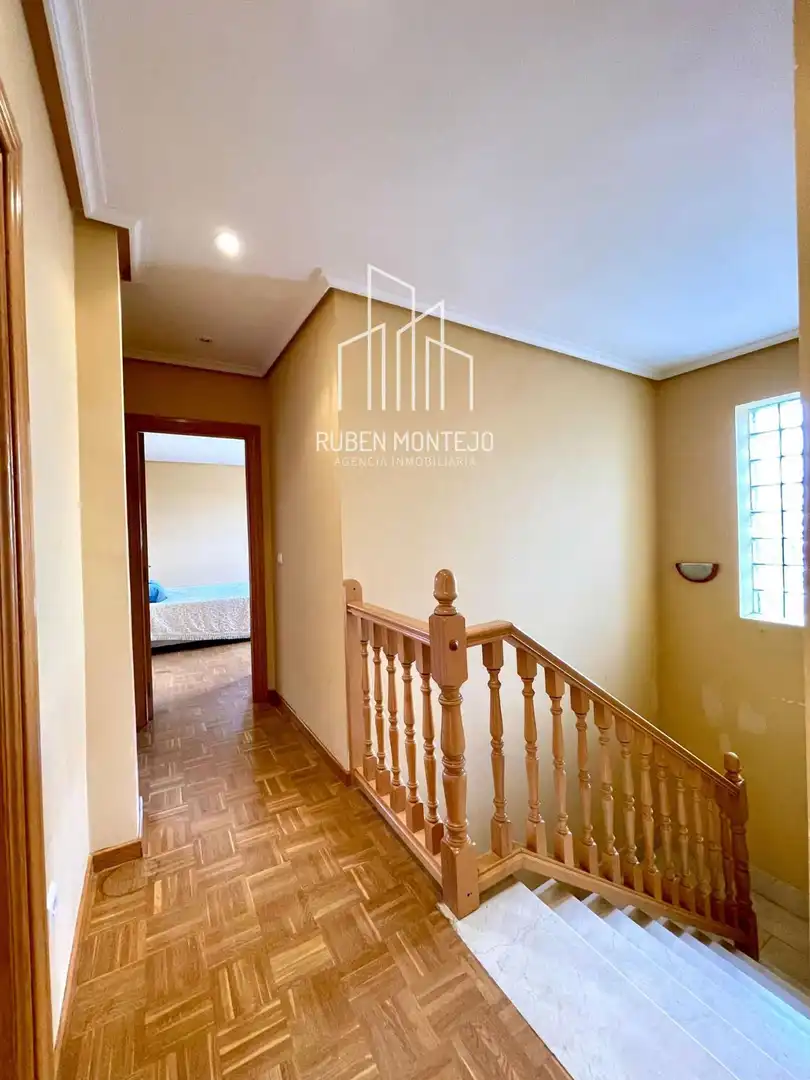 Casa adosada en venta en Doñinos de Salamanca con Calefacción, Jardín privado y Trastero
