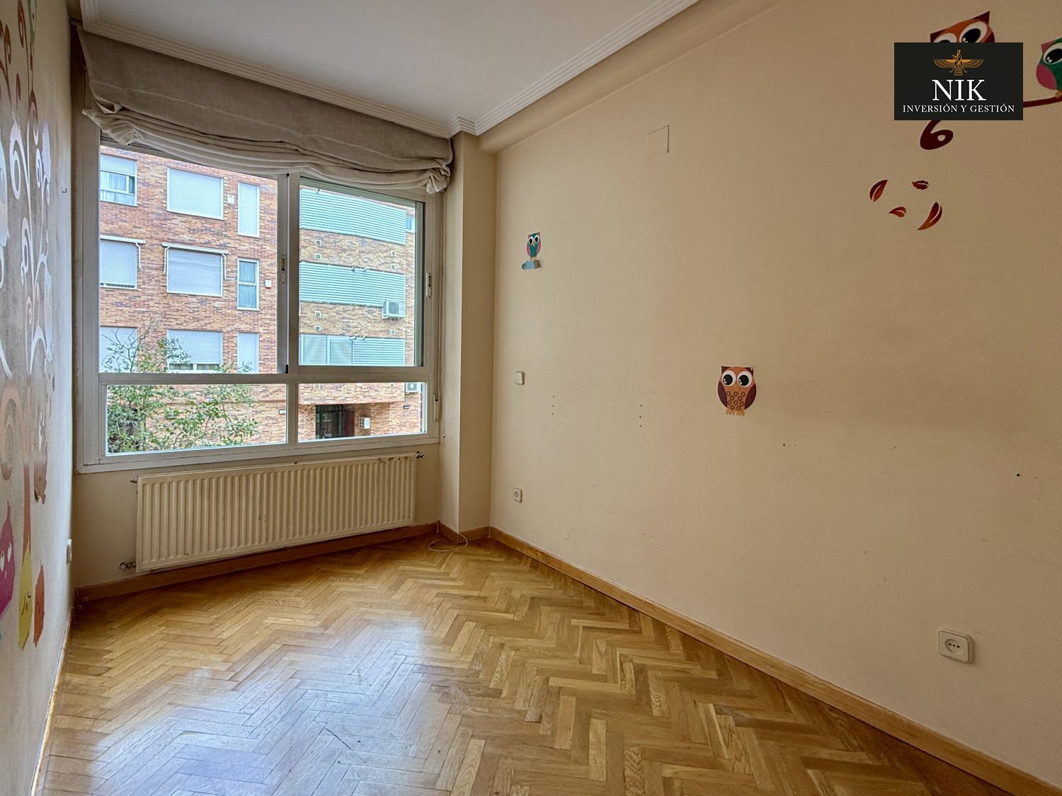 Flat for sale in Canillas, 35, Canillas