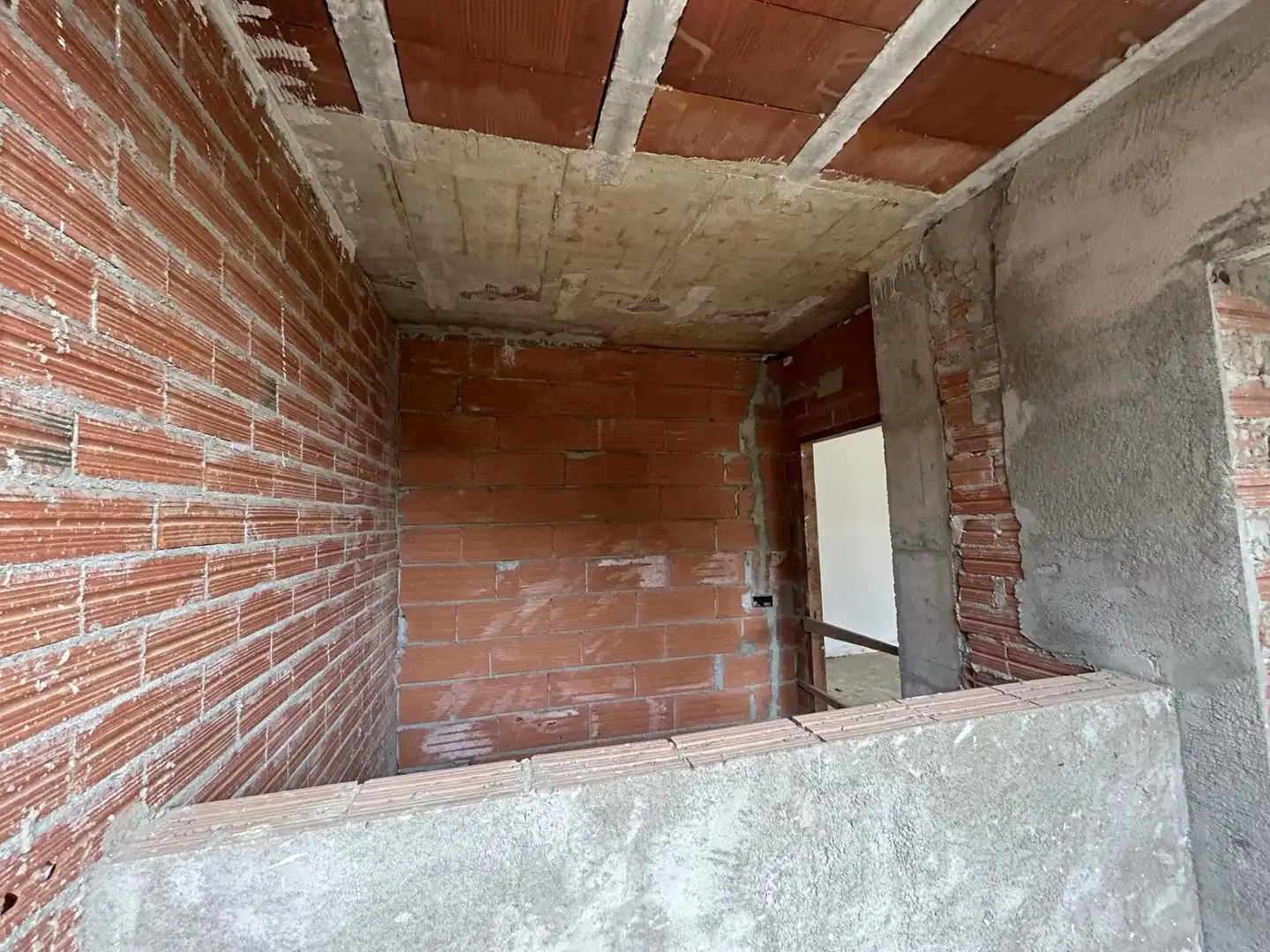Casa adosada en venda a Airesol