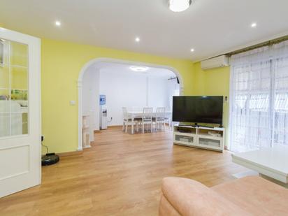 Wohnzimmer von Wohnung zum verkauf in Gandia mit Klimaanlage und Balkon