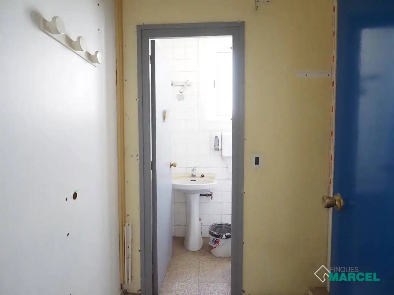 Industrial building to rent in Carretera Vallderiolf, imagen 16