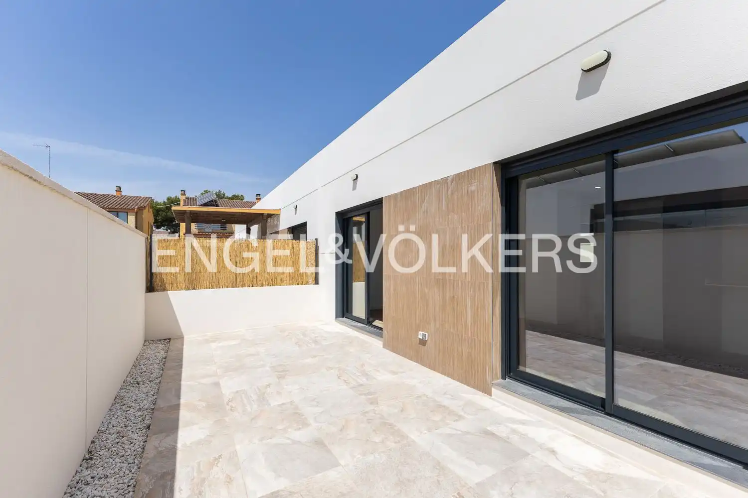 Terrace of Houses for rent in Serra  with Air Conditioner, Heating and Terrace