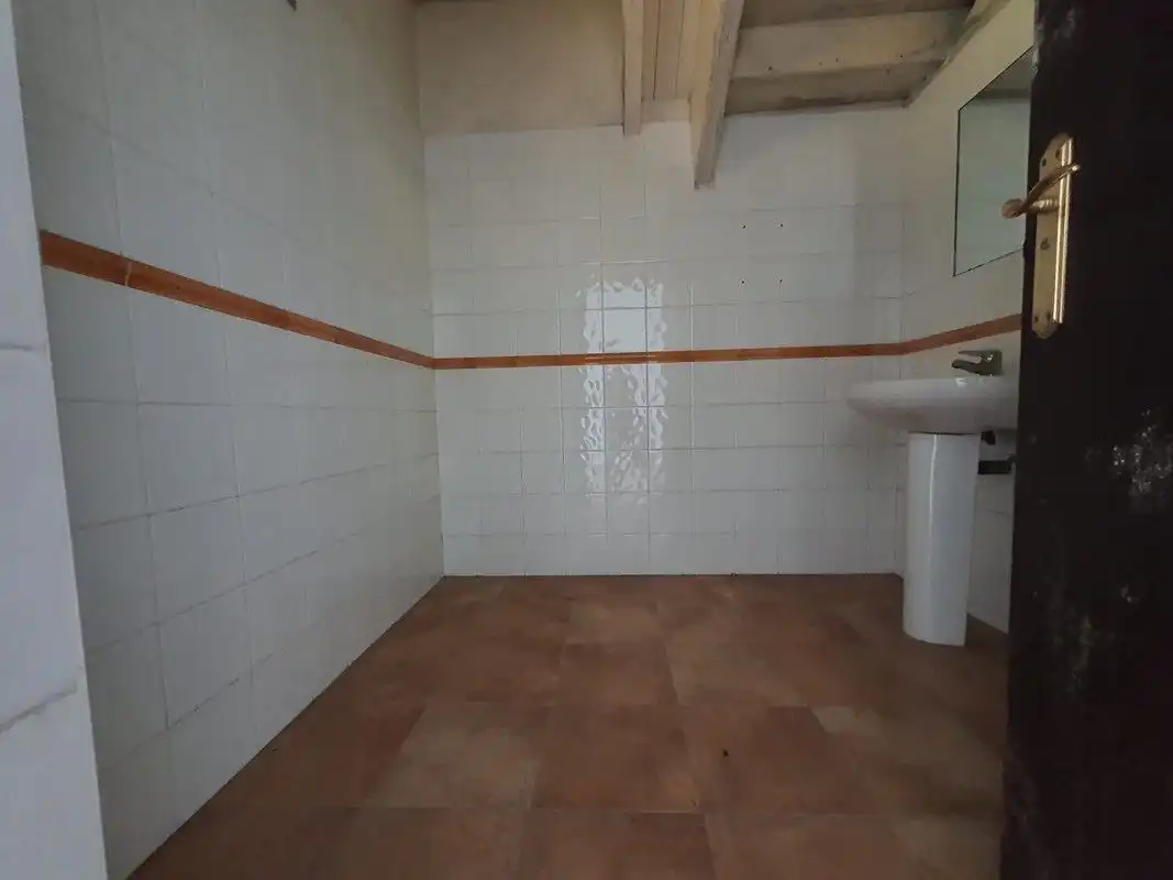 Bany de Local de lloguer en Llanes