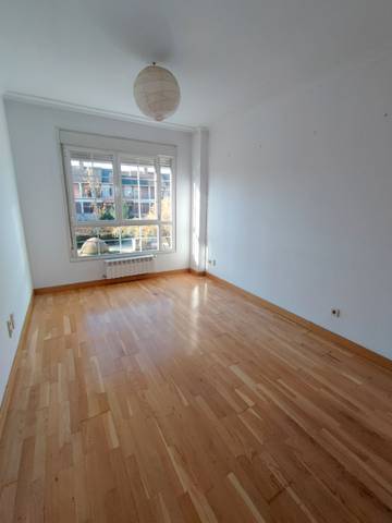 Apartamento en Alquiler en Calle Cordel de Valladolid en Los Negrales