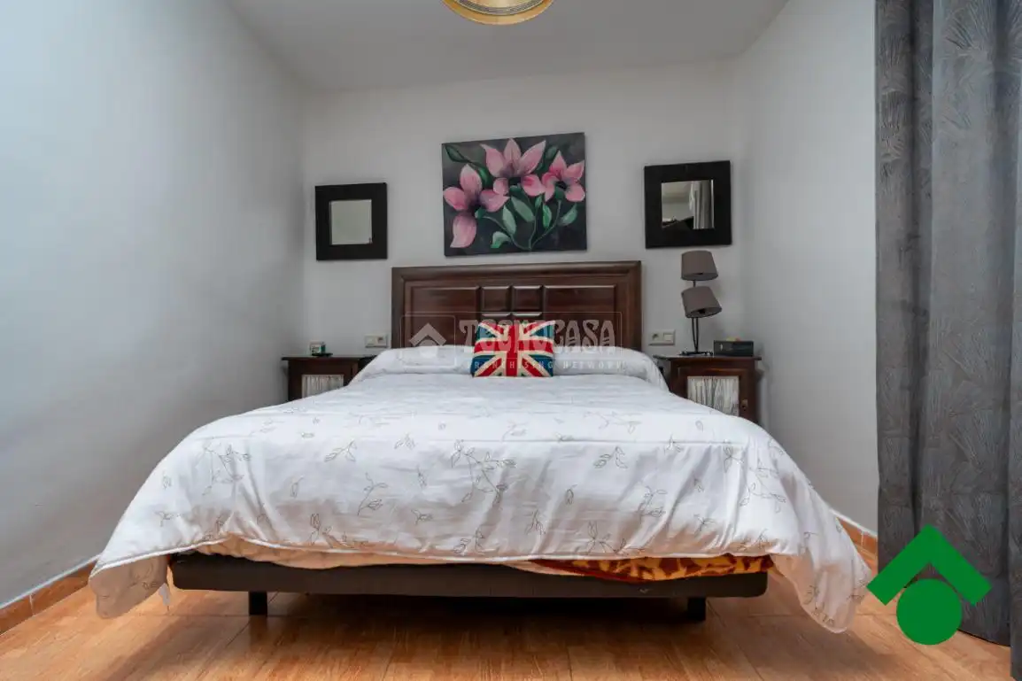 Schlafzimmer von Einfamilien-Reihenhaus zum Verkauf in Albolote