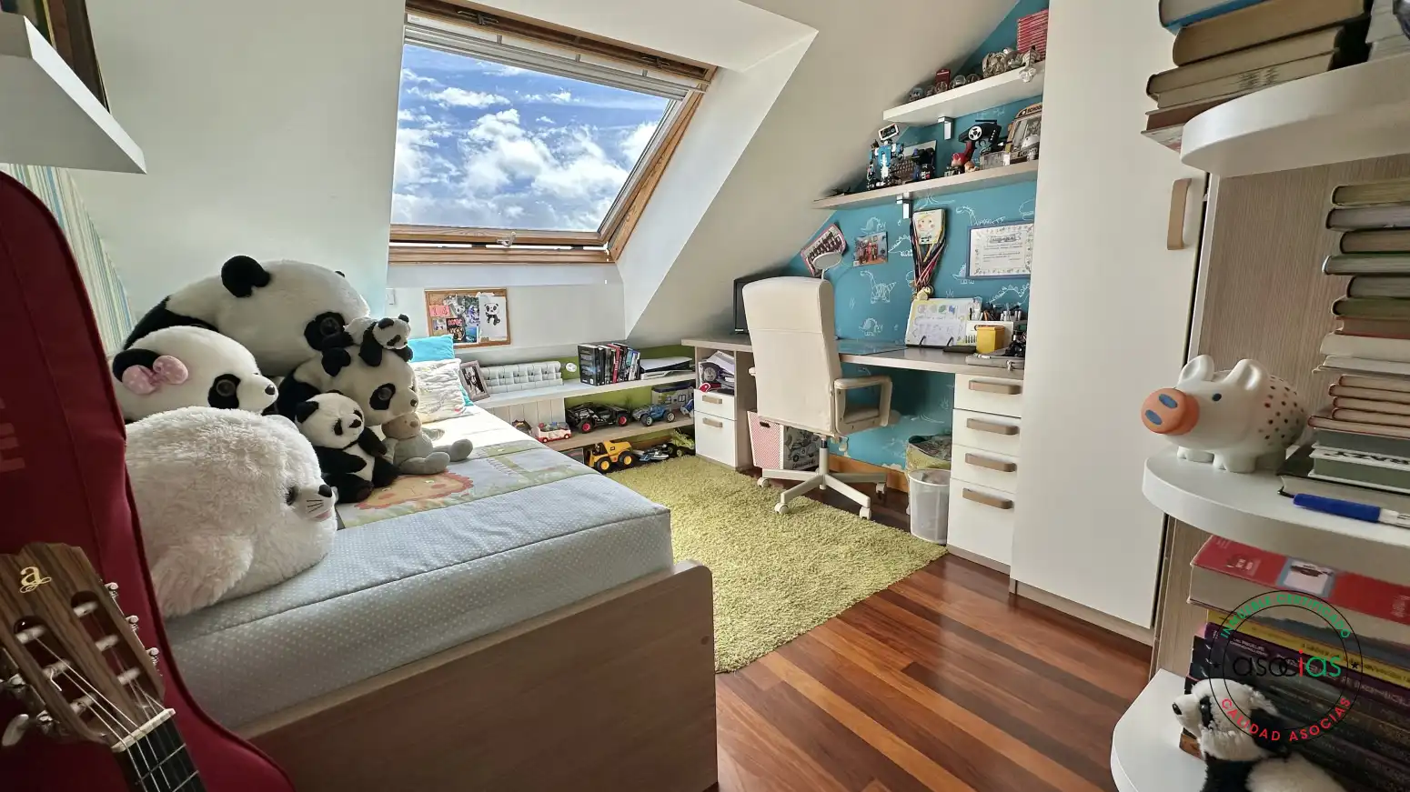 Bedroom of Flat for sale in Gijón   with Heating, Storage room and Swimming Pool