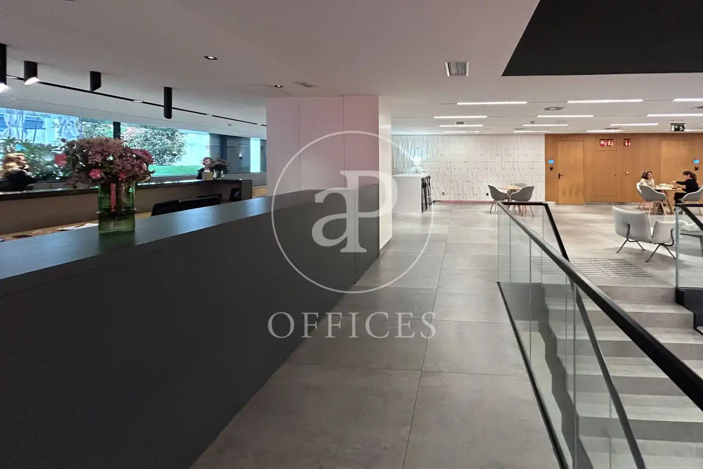 Office for rent in Madrid  with Air Conditioner