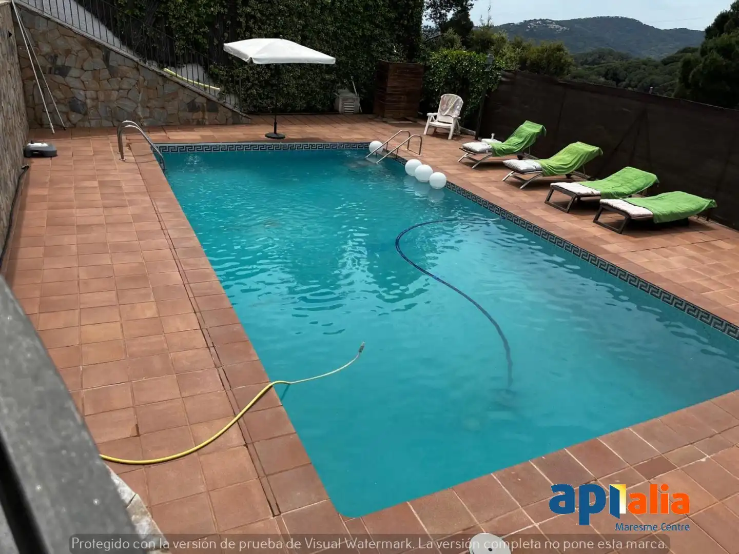 Casa con terraza en venta en Sant Cebrià de Vallalta, imagen 2