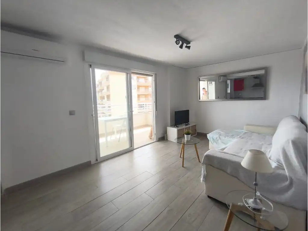 Wohnzimmer von Wohnungen zum Verkauf in Miramar mit Terrasse und Schwimmbad