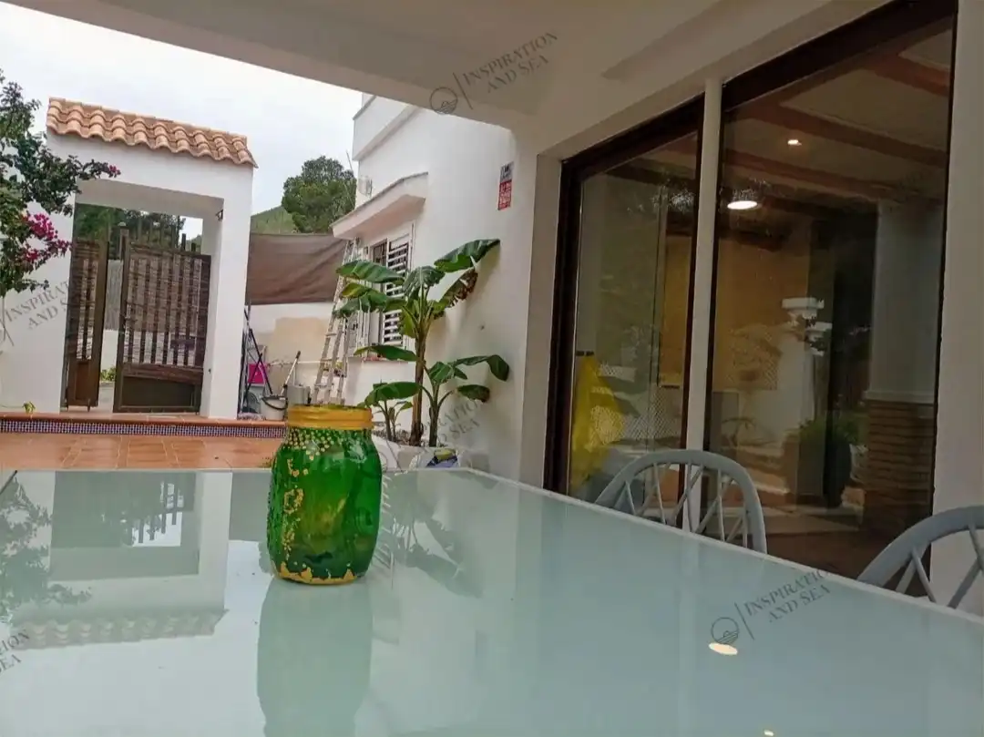 House with garden to rent in S'Eixample - Can Misses