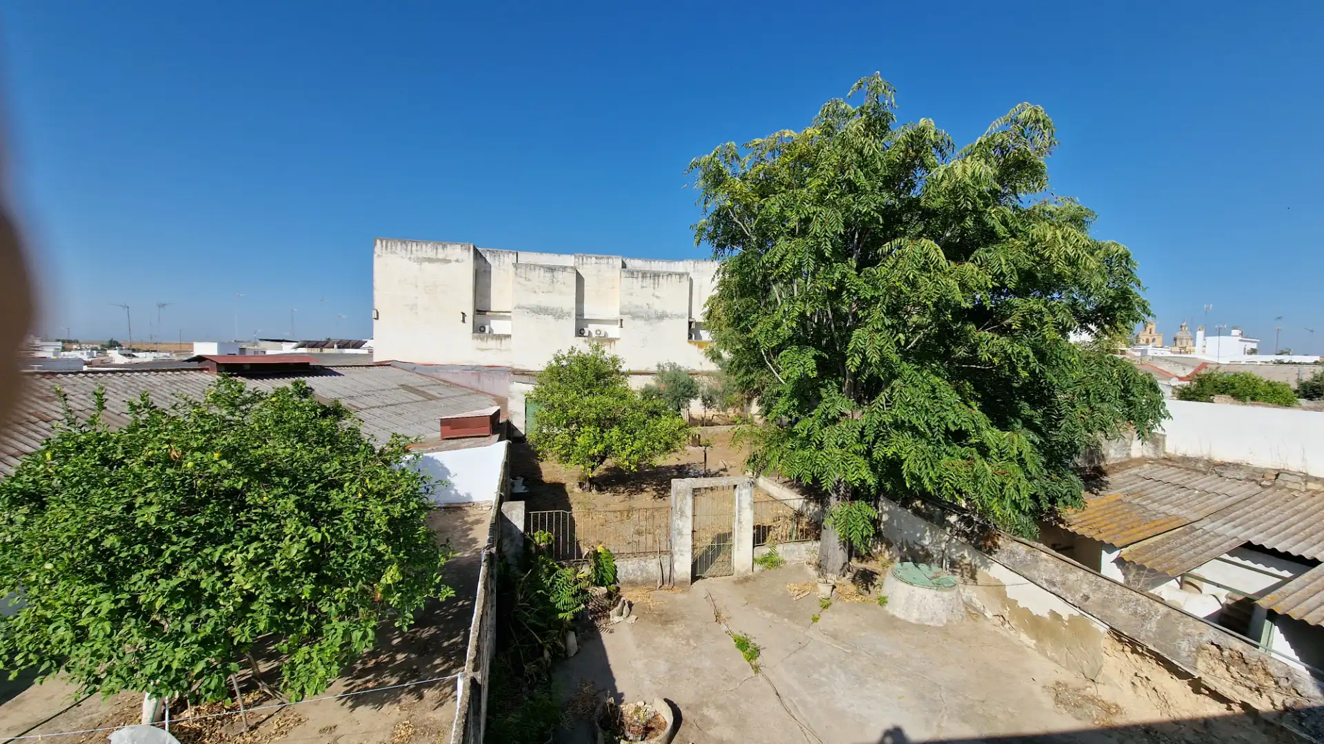 Vista exterior de Residencial en venta en Utrera