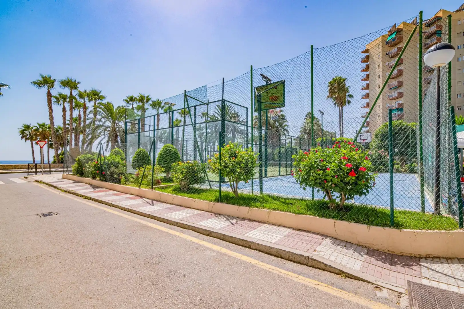 Apartamento con piscina en venta en Paseo REINA SOFIA 3, imagen 36