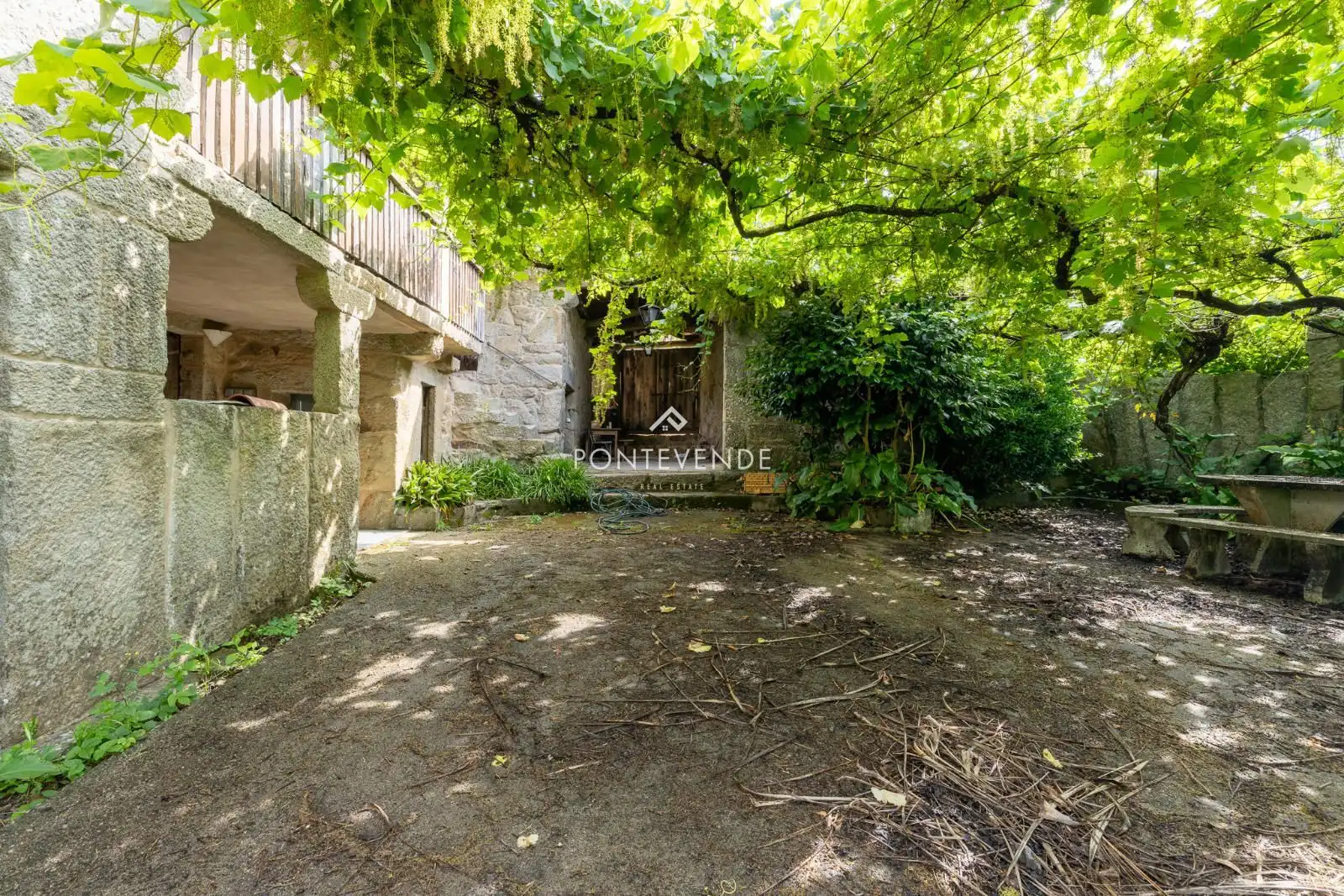 Haus oder Chalet zum Verkauf in Tui mit Heizung und Terrasse