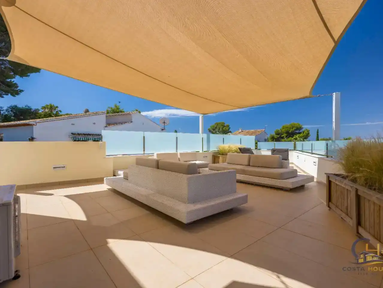 Terrasse von Wohnung zum Verkauf in Moraira mit Klimaanlage, Schwimmbad und Balkon