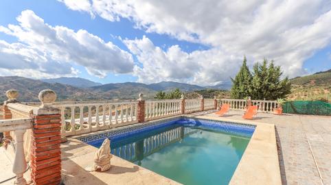 Foto 2 de Casa adosada en venda a Guaro, Málaga