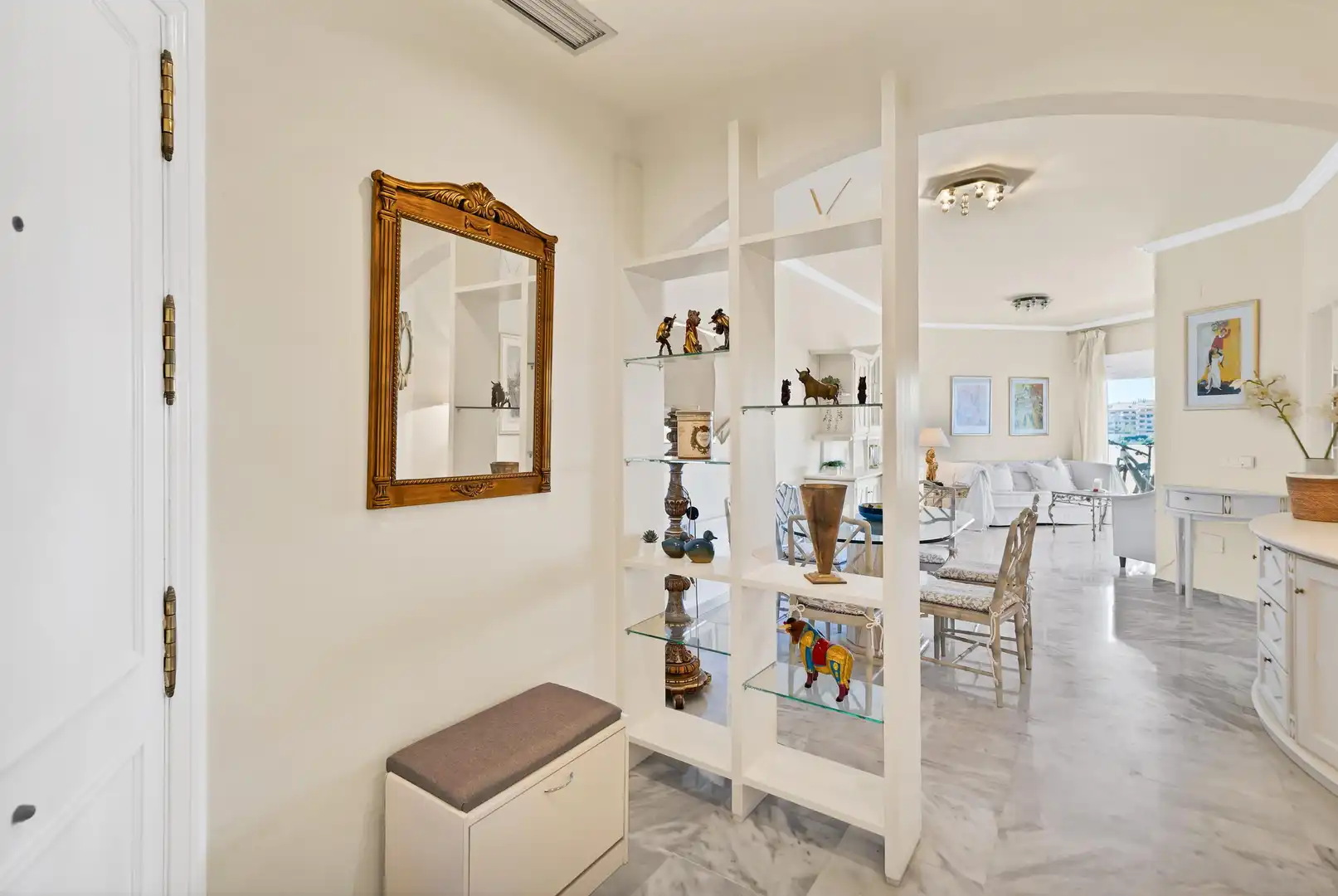 Ático de alquiler en Marbella con Aire acondicionado, Calefacción y Jardín privado